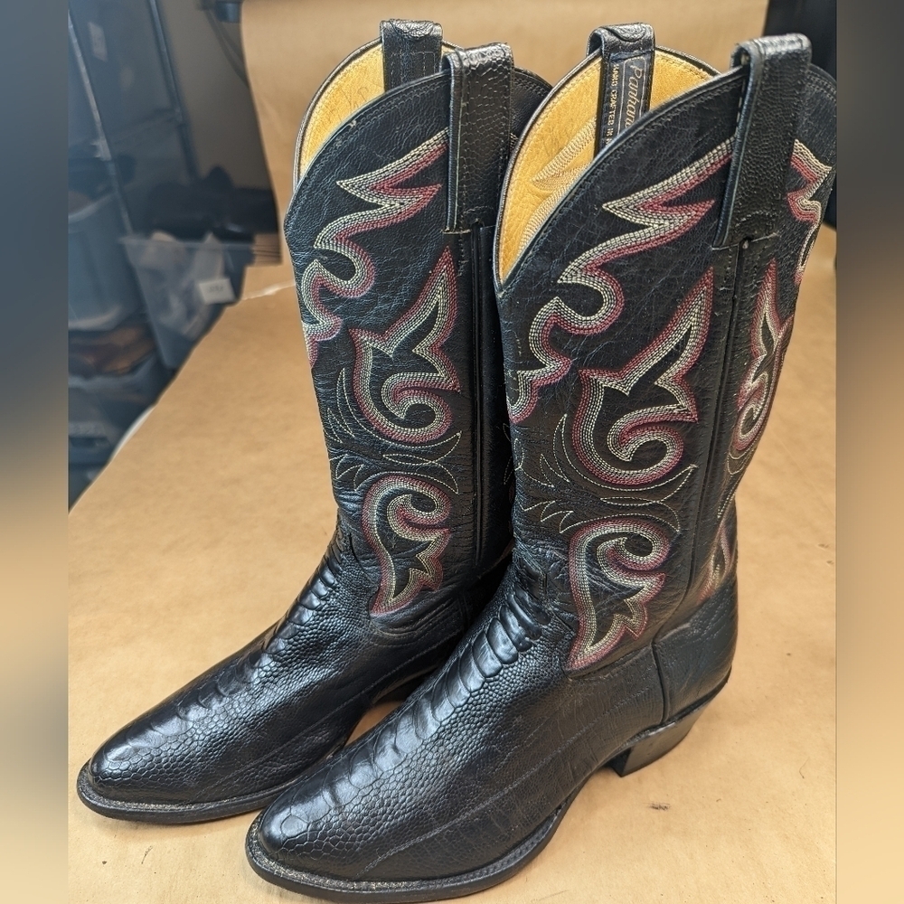 Panhandle Slim men's size 7.5D, women's sz 8.5Wide. Exotic Genuine Black Ostrich
